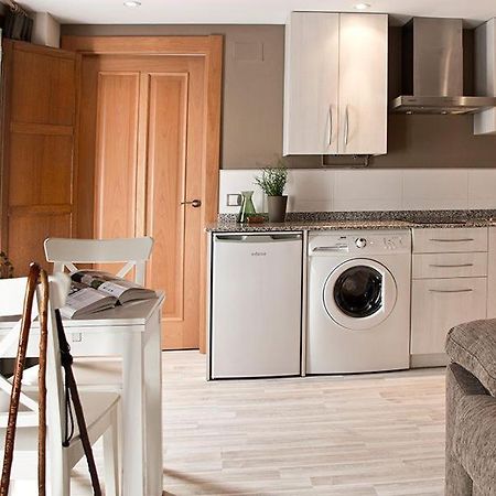 Fuente De La Estacion Aparthotel Ezcaray Eksteriør bilde